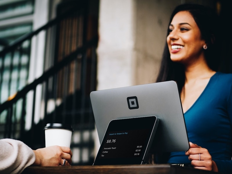 Experiencia de cliente aplicada: la pirámide CX